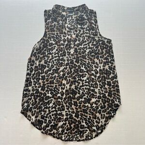 Wet Seal Sleeveless popover leopard print size xl